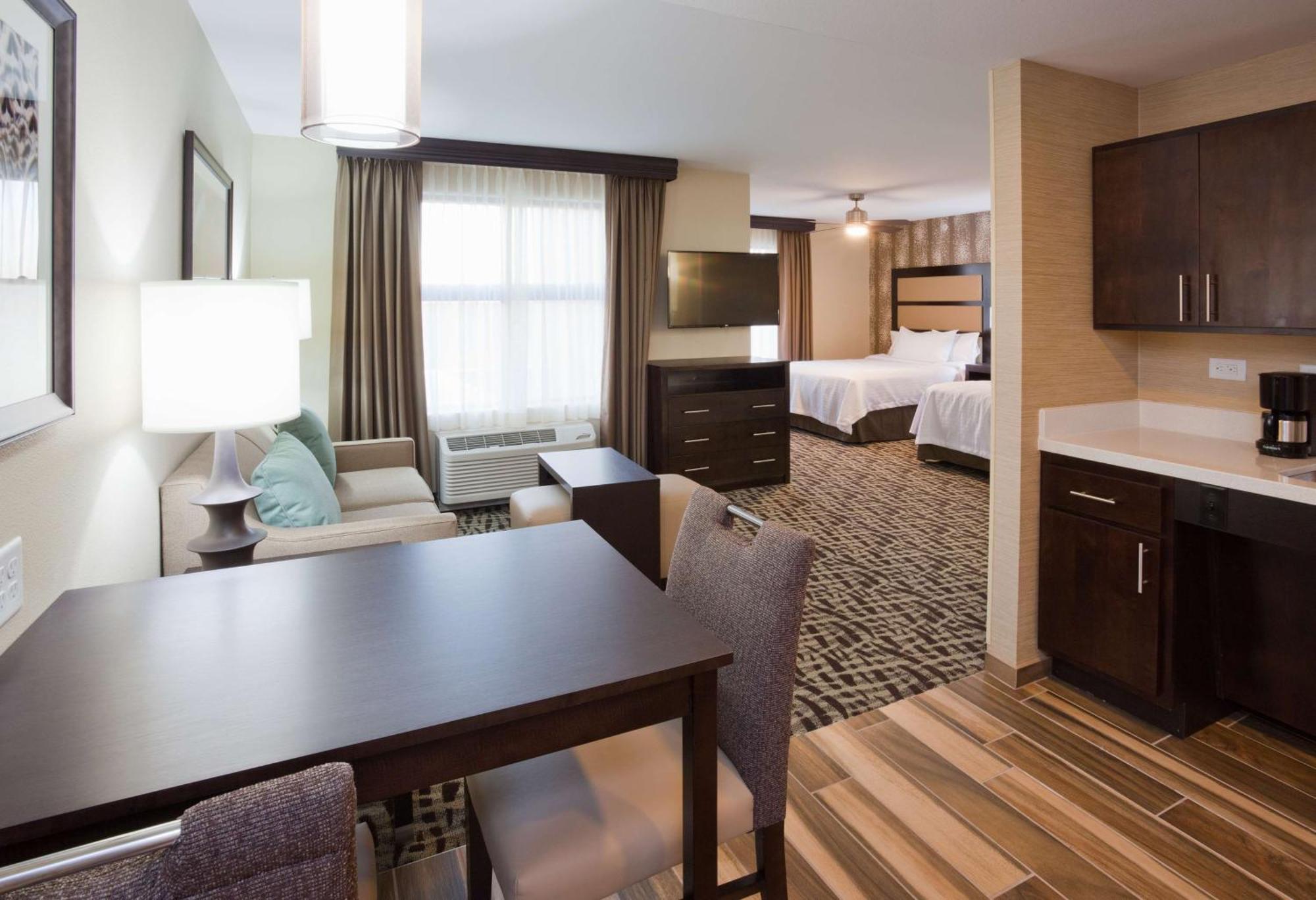 Homewood Suites Davenport Bettendorf Exterior foto