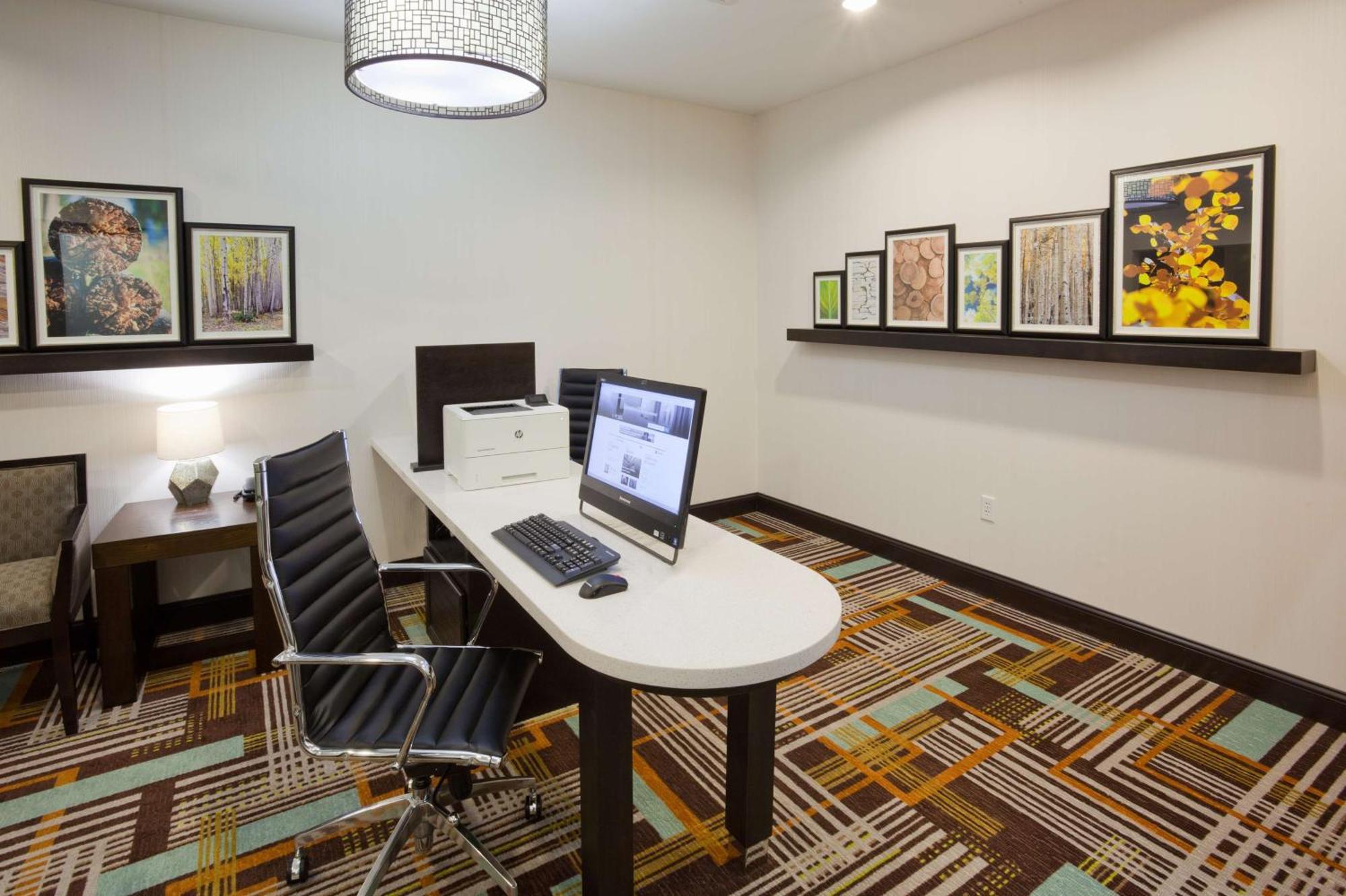 Homewood Suites Davenport Bettendorf Exterior foto