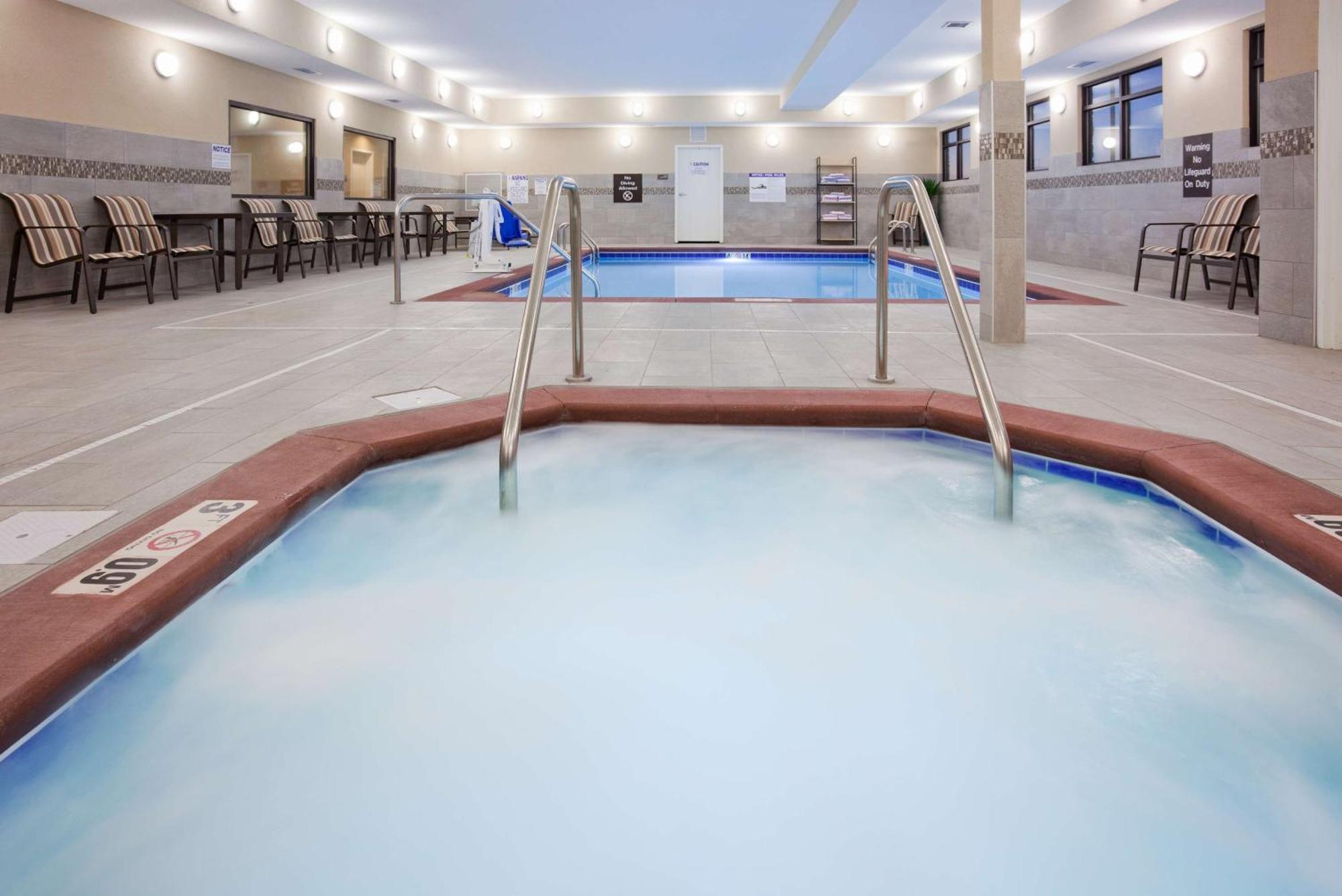 Homewood Suites Davenport Bettendorf Exterior foto